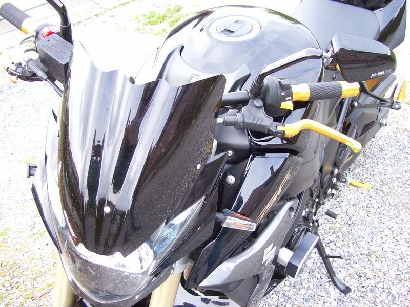 Guidon Accossato Noir Aluminium Pour Suzuki GSR 750 C5 2010 - Diamètre 22x5 Mm - Fabriqué En Italie
